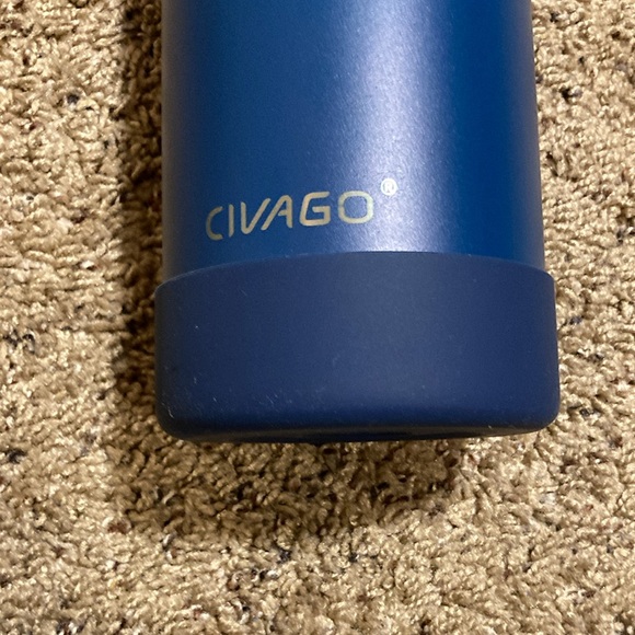 CIVAGO Water Bottle 40 ounces 3 lids - Picture 11 of 11